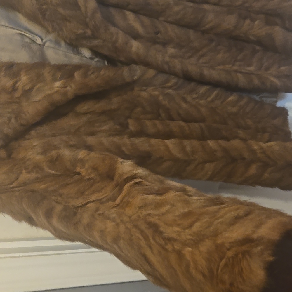 Fur coat - Picture 3 of 6
